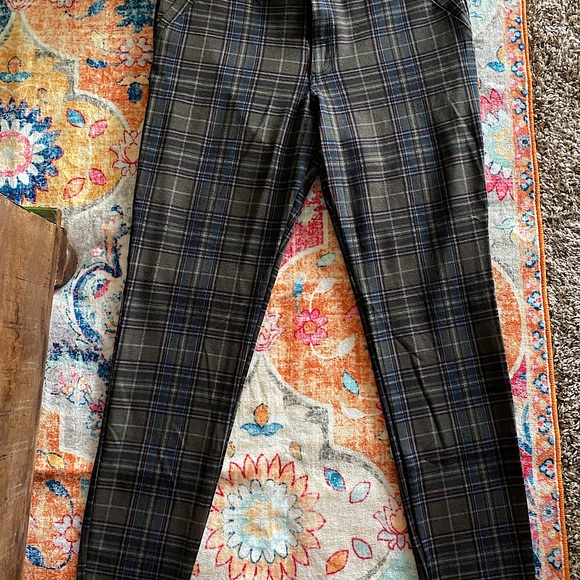 KUT - Mia Plaid Skinny Jeans - Picture 8 of 12